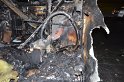 Auto 1 Wohnmobil ausgebrannt Koeln Gremberg Kannebaeckerstr P5457